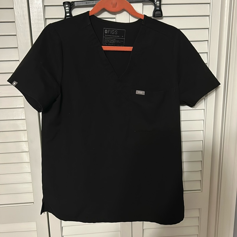 Black Figs scrub shirt and pant